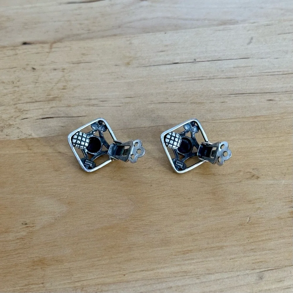 Vintage Diamond Shape Black Onyx Clip On Silver Earrings Rennaisance Victorian - Picture 6 of 8